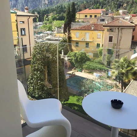 Miro' Hotel