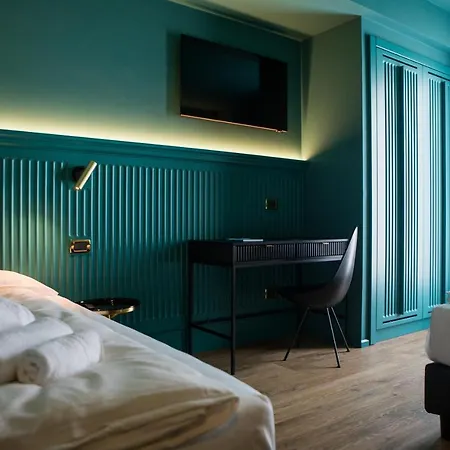 Miro' Hotel 3*