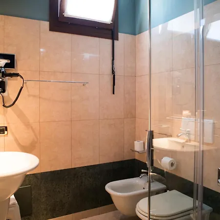 Miro' Hotel 3*
