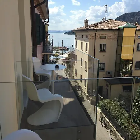 Miro' Hotel