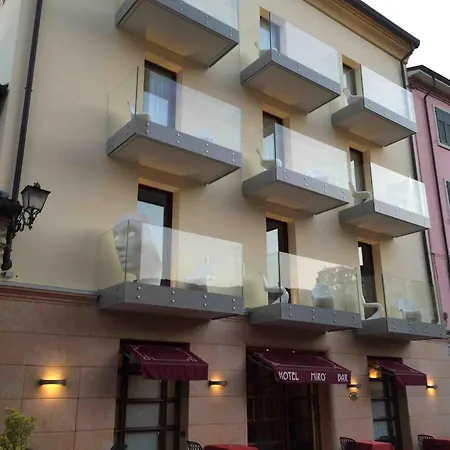 Miro' 3* Garda (Verona)