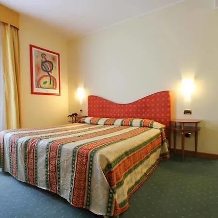 Miro' Hotel