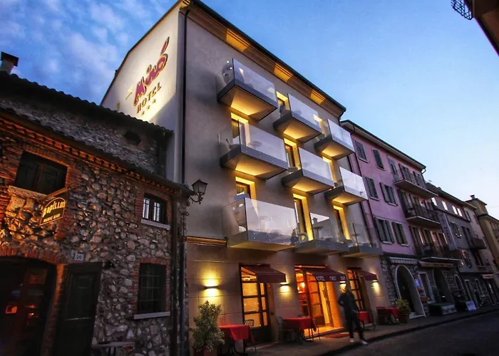 Miro' Hotel